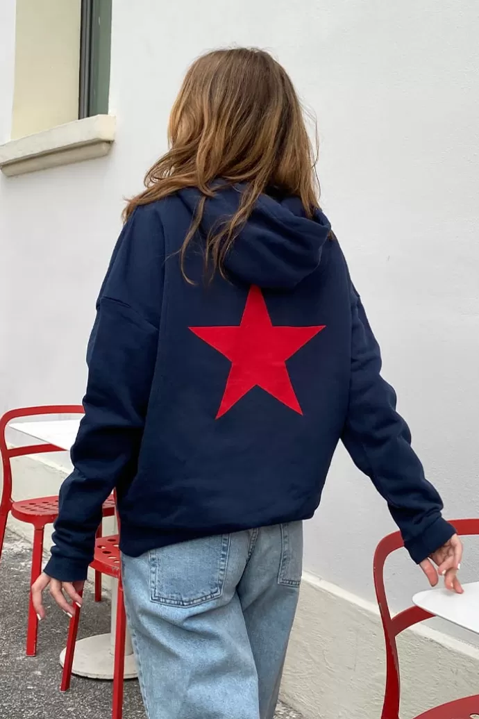 Subdued Felpa Star^Donna Graphics